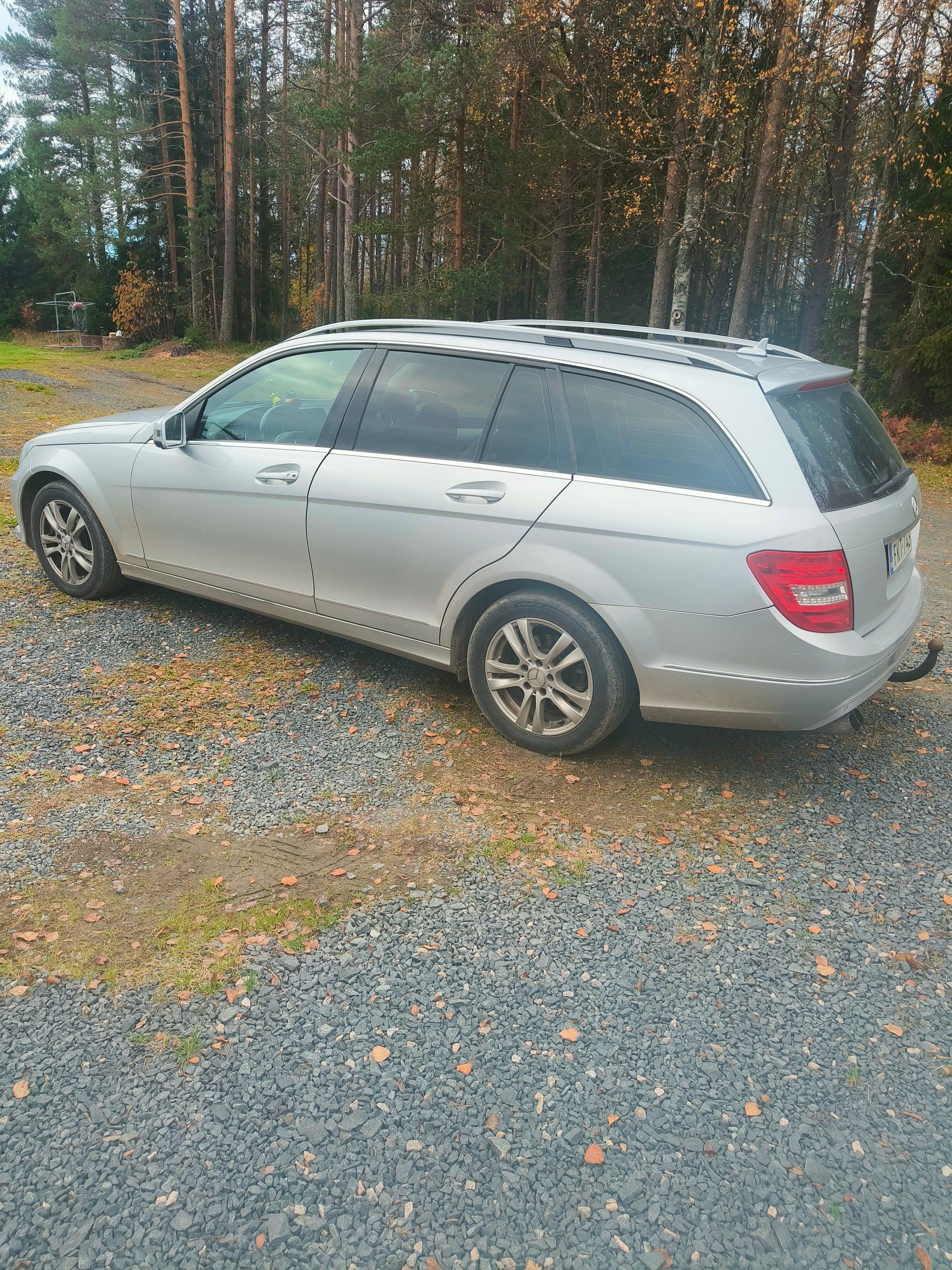 Mercedes-Benz C-Class (2012)