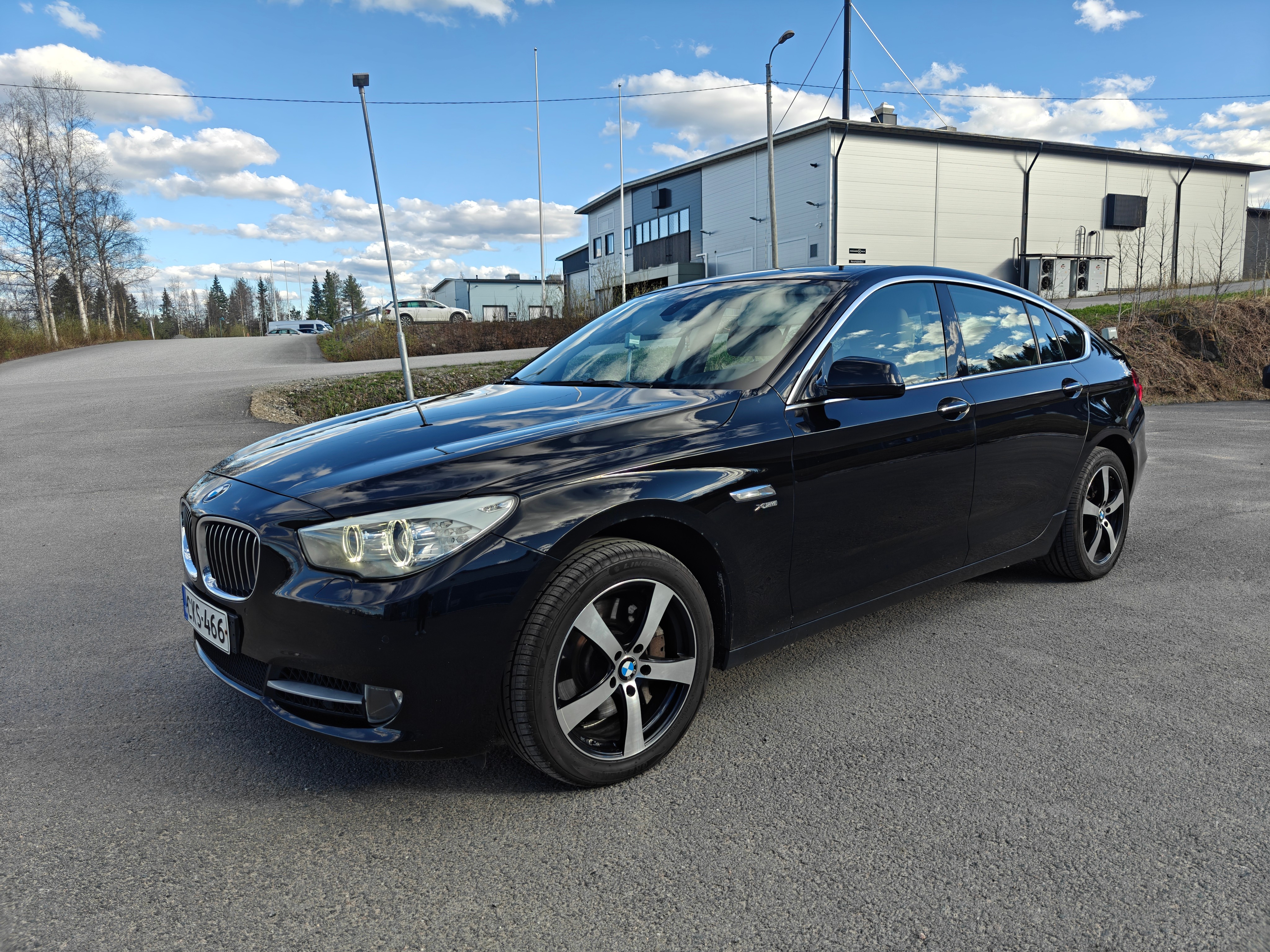 5 Series BMW 530GT Xdrive (2014)